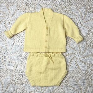 Vintage 1970s Baby Boy 6-12 Months Yellow Knit Cardigan Bloomers Outfit